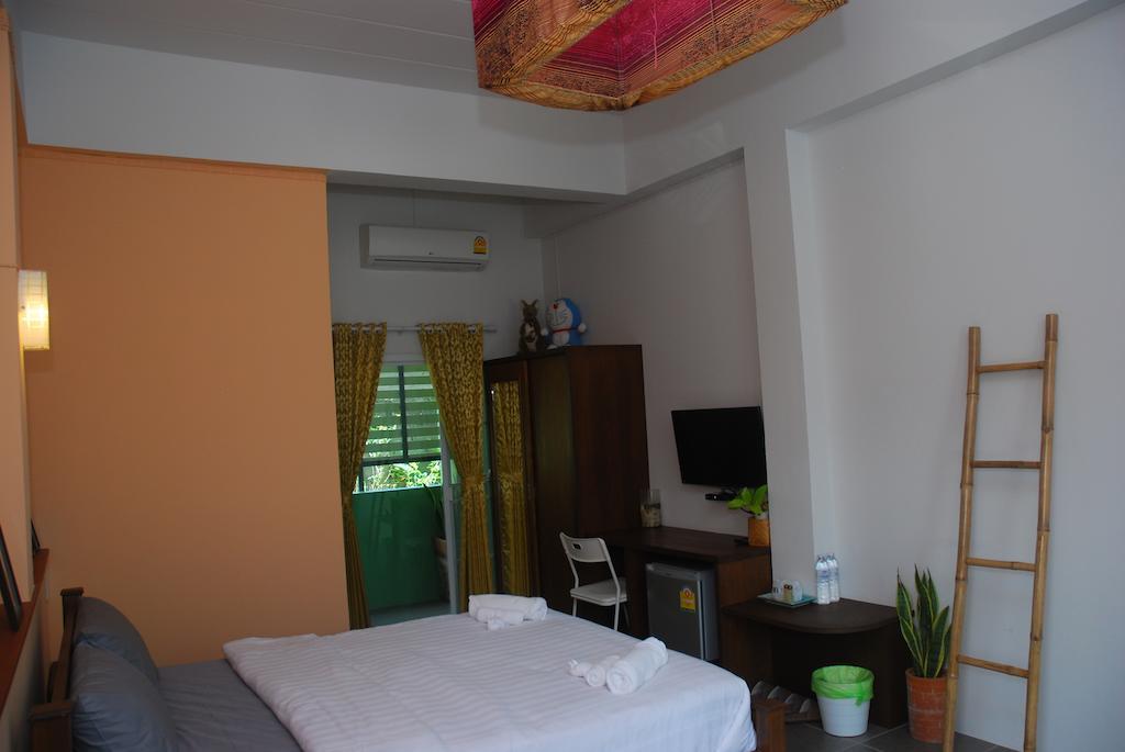 Bann Pin Kaew Hotel Chiang Rai Bagian luar foto