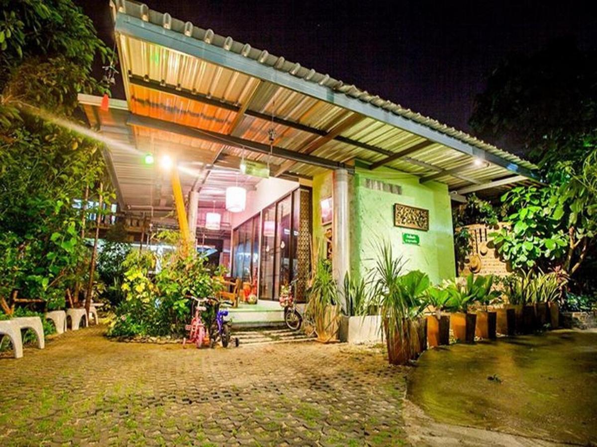Bann Pin Kaew Hotel Chiang Rai Bagian luar foto